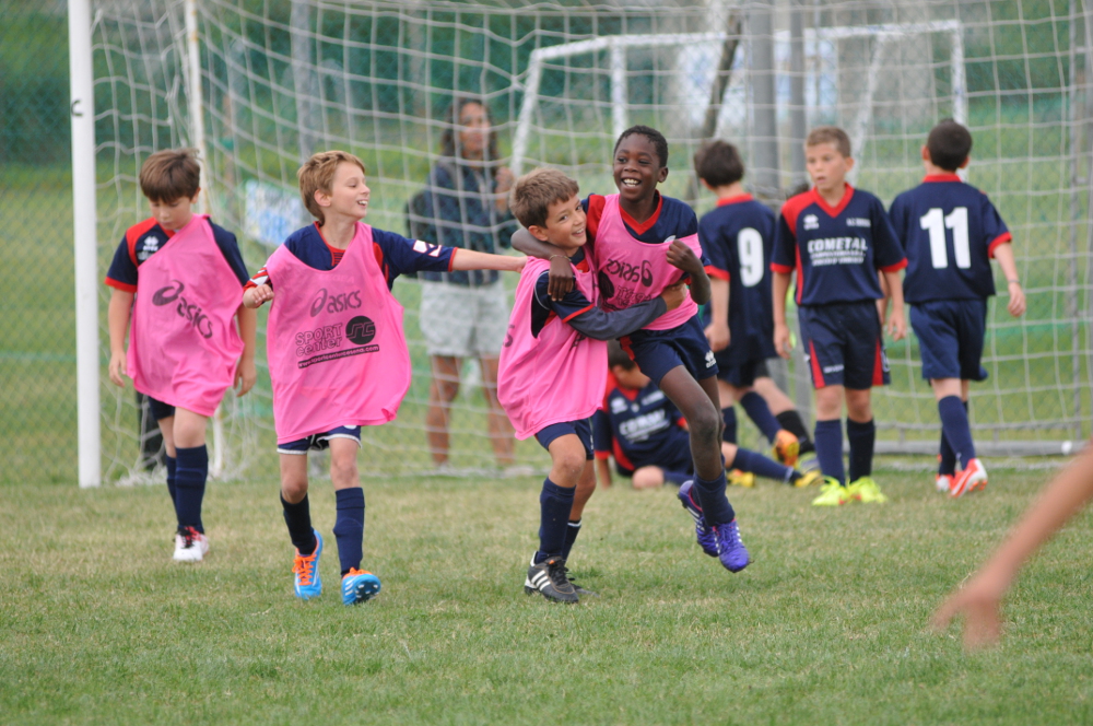 Dal calcio al tiro con l'arco: gli oratori fanno festa