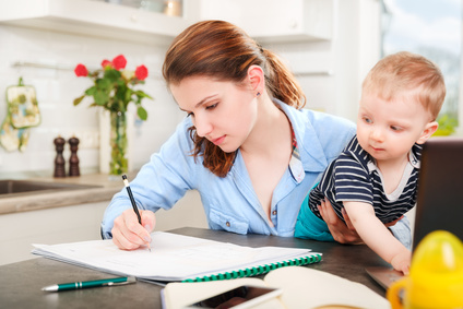 Bonus baby sitter e congedo per i papà: ecco le novità della Legge di Stabilità