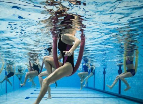 Physiomedica a Faenza: corsi in acqua e a terra per il benessere a tutte le età