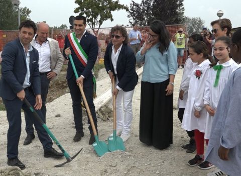 Nuova scuola di Lido Adriano, posata la prima pietra